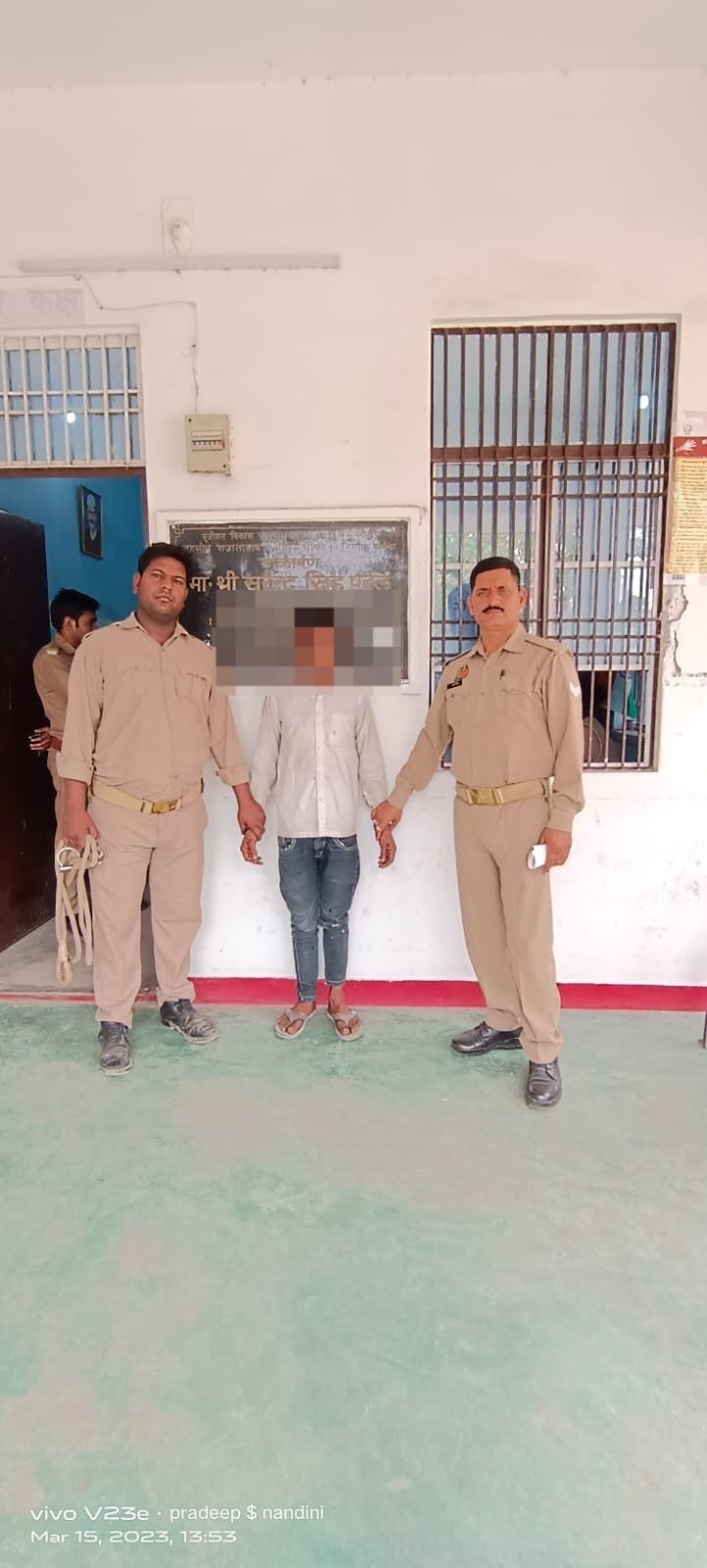 पुलिस ने चोरी करने वाले अभियुक्त को किया गिरफ्तार,  