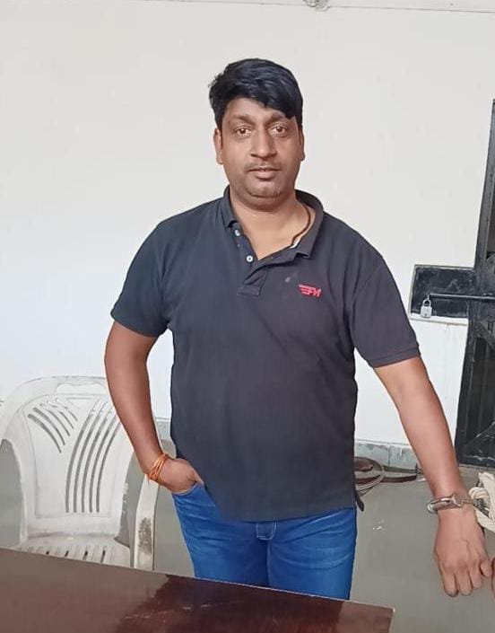 *इनामी अपराधी आनंद सागर जौनपुर में पुलिस मुठभेड़ में ढेर-*