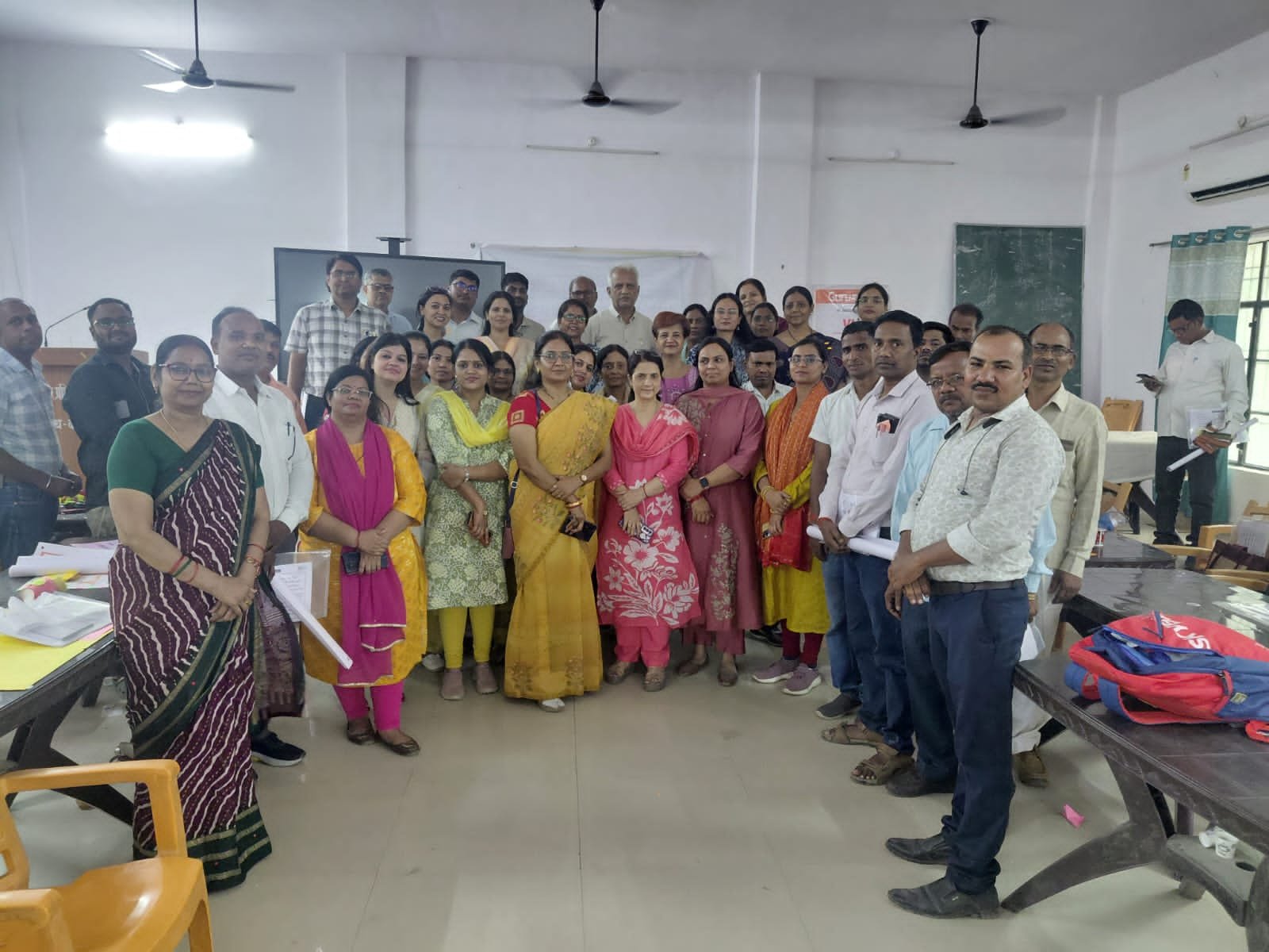 डायट वाराणसी में " फोकस्ड स्कूल इंटरवेंशन" कार्यक्रम हेतु परिचयात्मक सत्र का हुआ आयोजन 
